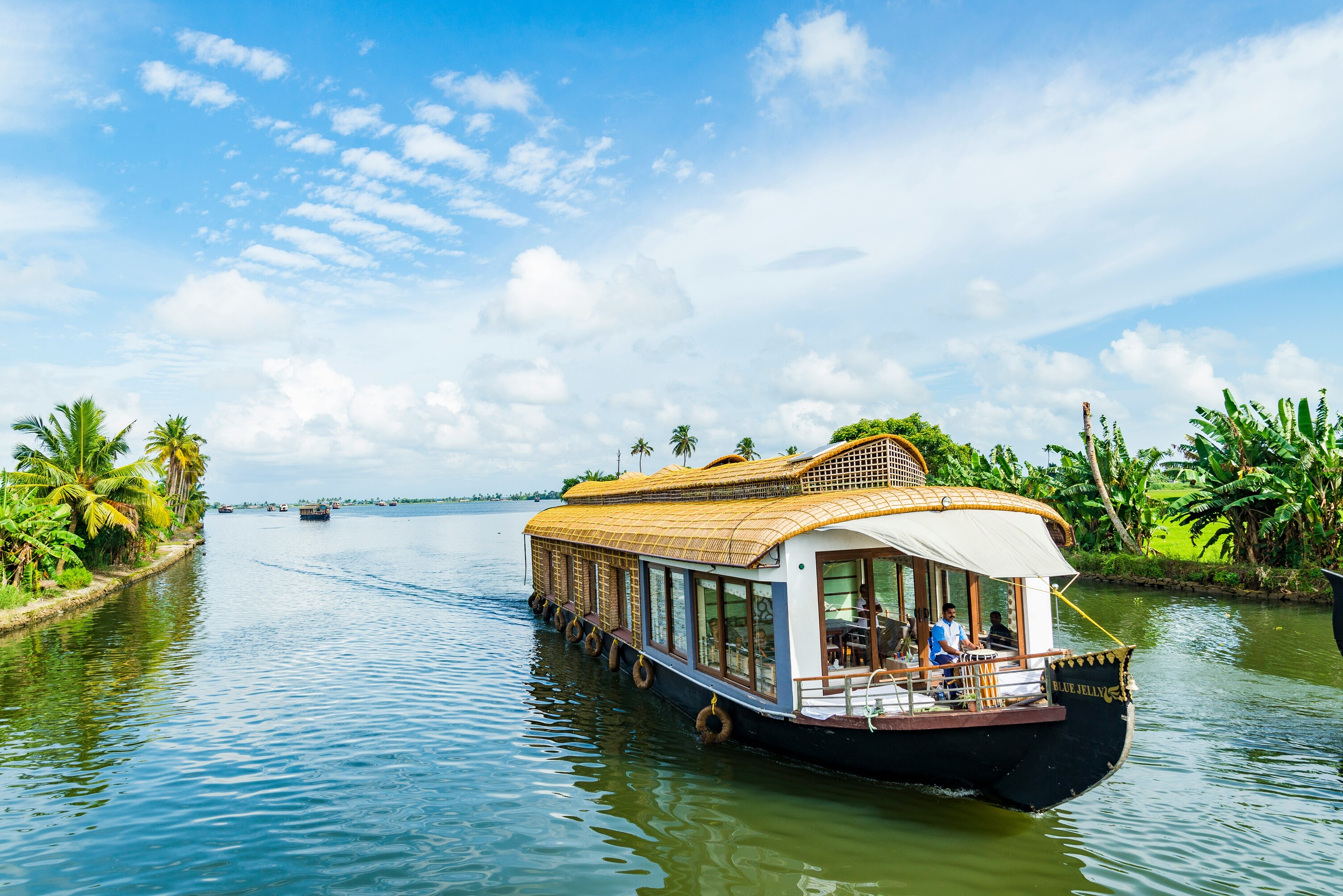 Popular Honeymoon Destinations In South India